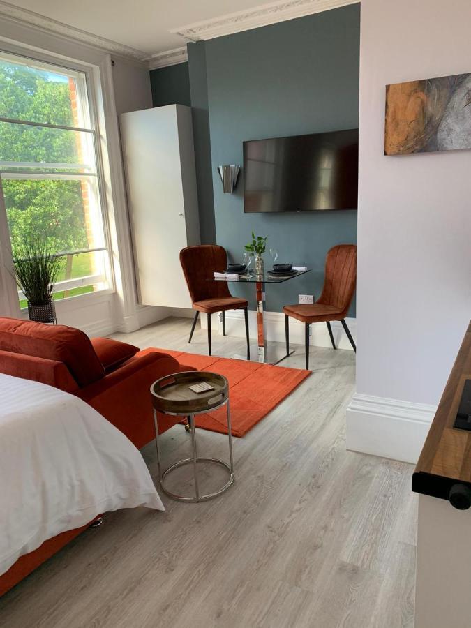 Winckley Square Residences Hotel 5*