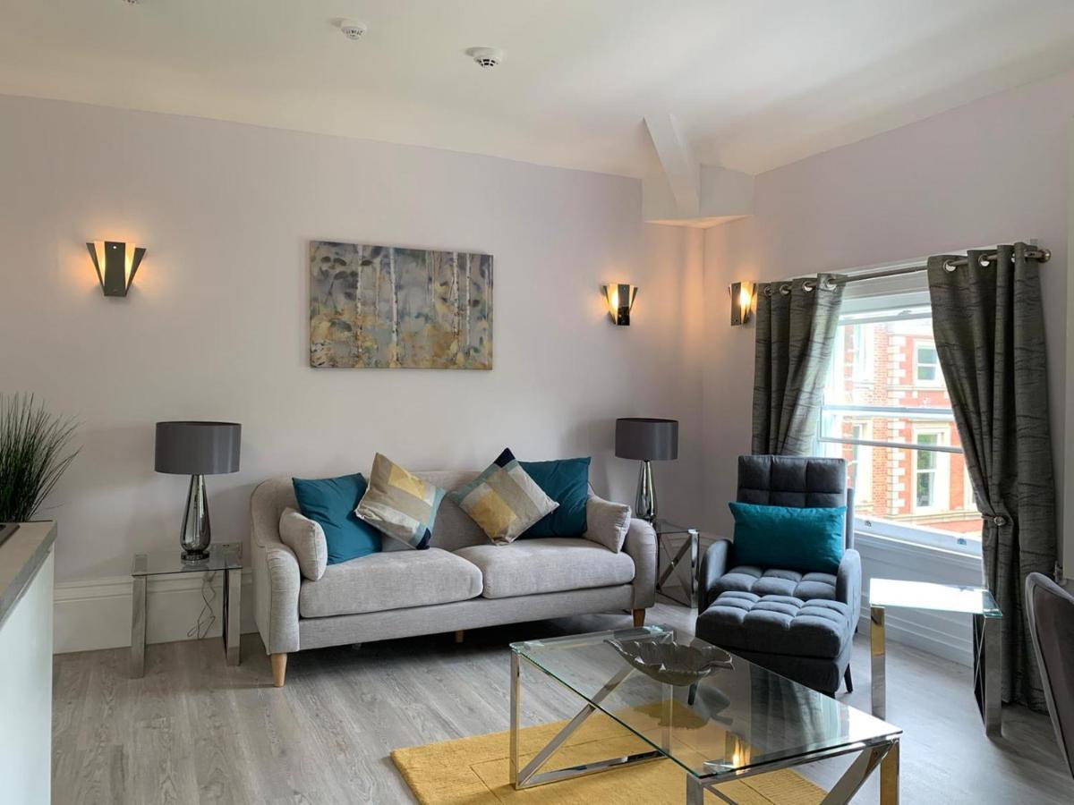 Hotel Winckley Square Residences 5*